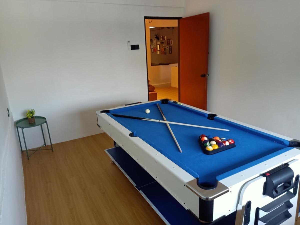 Cozy Homestay With Karaoke System & Pool Table Kuala Lumpur Esterno foto