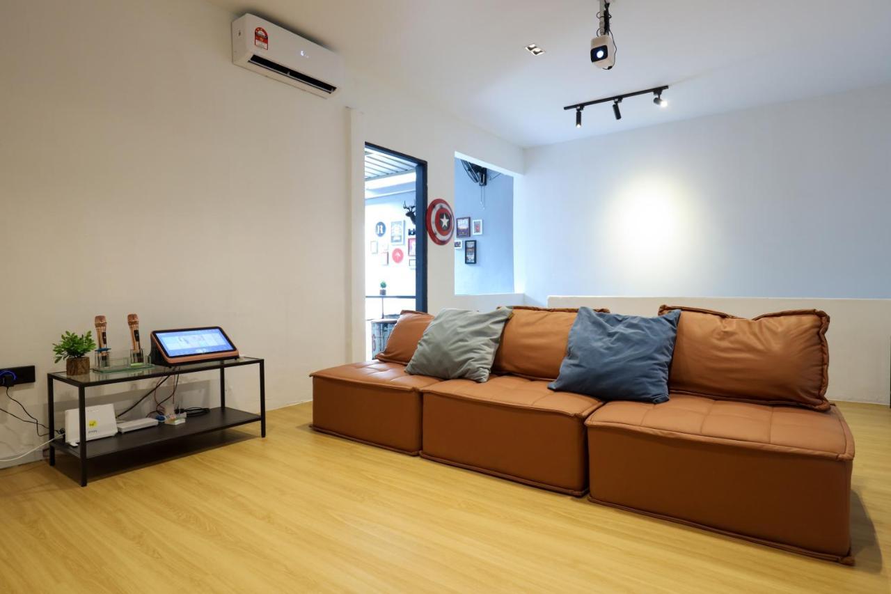 Cozy Homestay With Karaoke System & Pool Table Kuala Lumpur Esterno foto