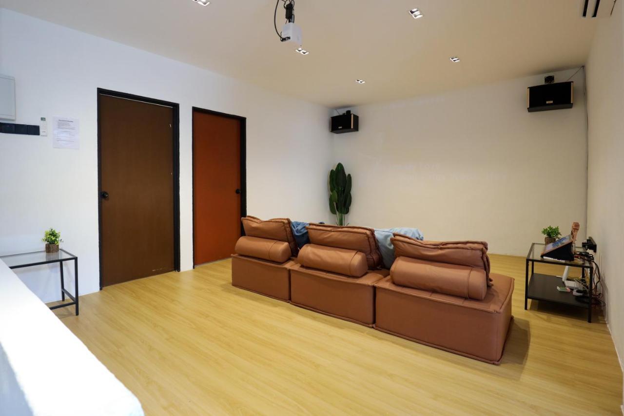 Cozy Homestay With Karaoke System & Pool Table Kuala Lumpur Esterno foto